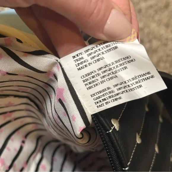 Betsy Johnson Rainbow Black Quilted Heart Satchel Handbag Purse Women’s - Picture 10 of 12